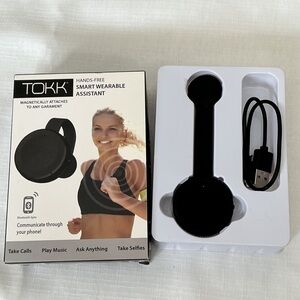 Black Smart Wearable Assistant Portable Speaker